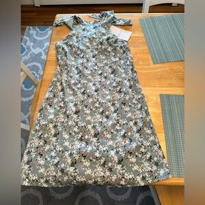 NWT Gilli dress small